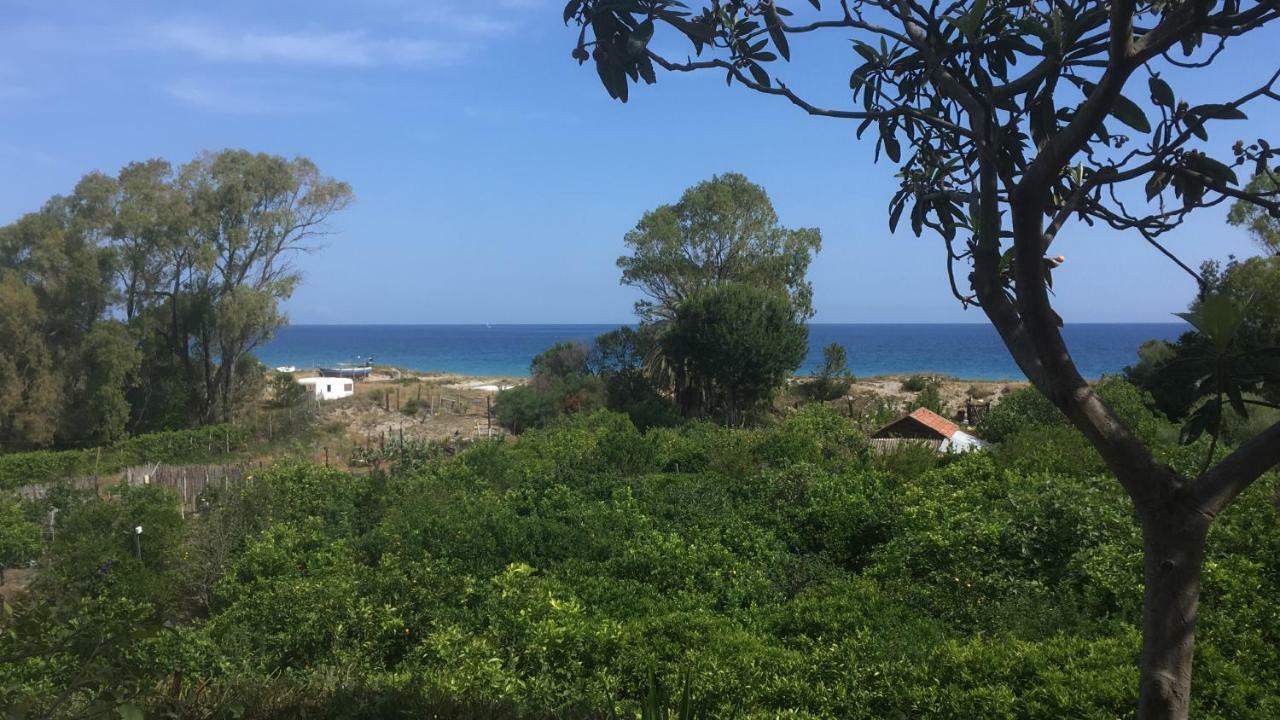 Casa Sulla Spiaggia- Mortelle Мессина Экстерьер фото